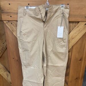 Women’s Khakis